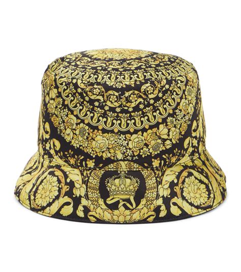 versace bucket hat